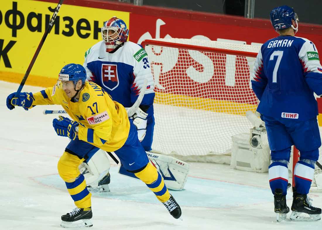 Swedish cheers again?  Bar Lindholm cheers after one of Sweden's goals in last night's 3-1 win over Slovakia.  Will there be new chants against Russia's nightmarish opponent?