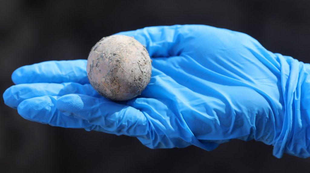 Archaeologists' surprise - they found a thousand-year-old egg |  News