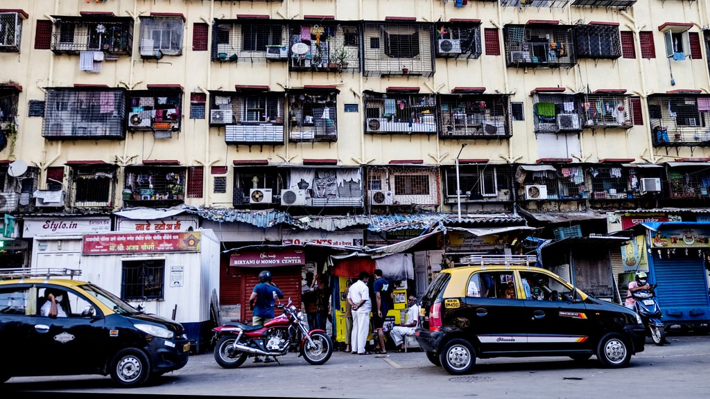 Air conditioning is on the rise in India - exacerbating the climate crisis