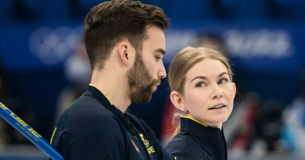 Olympic bronze for Oscar Eriksson and Almeida de Val in mixed curling - wins Sweden's fourth medal in Beijing.