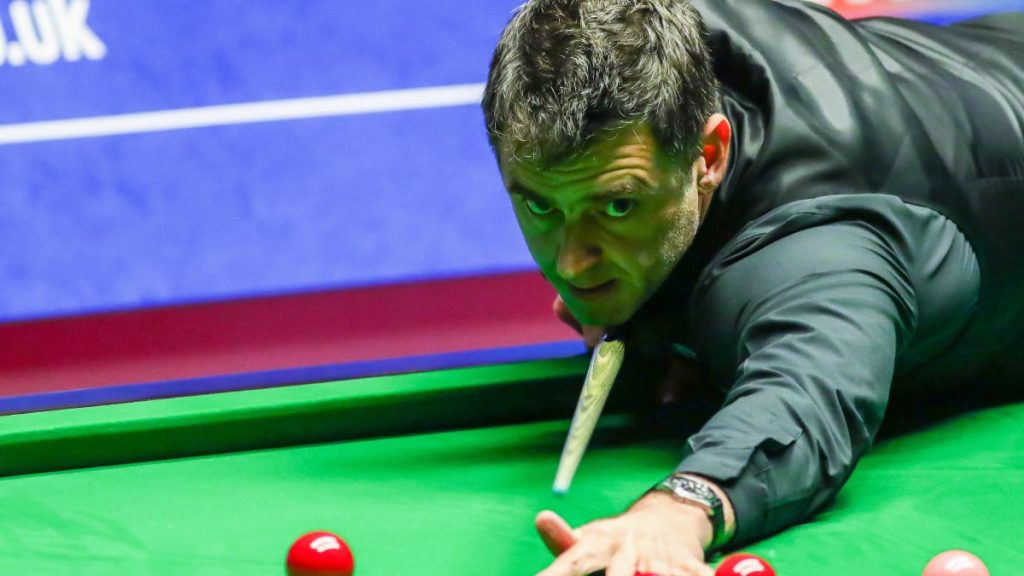 Experienced foxes fight for World Cup title in snooker - Total age of semi-finalists 171 years - Sport - svenska.yle.fi