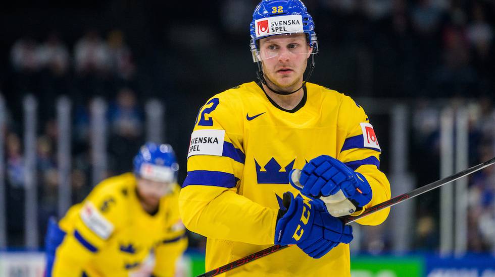 Walmark misses World Cup - but Grundstrom is expected to play against Finland