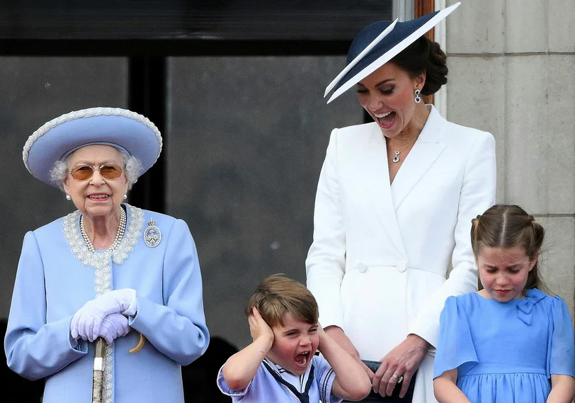 Queen Elizabeth Cambridge Duchess, Kate Middleton and grandchildren Louise and Charlotte on the balcony of Buckingham Palace on Thursday.