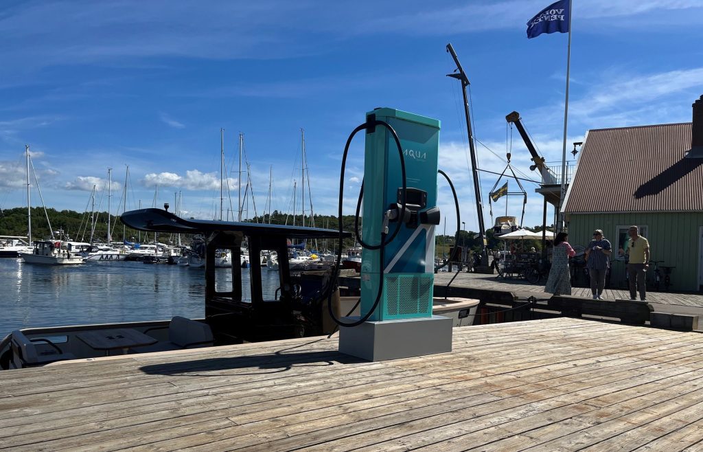 Lykans Slip Marina, the first destination for superchargers for electric boats in Sweden and the Nordics - Batliv