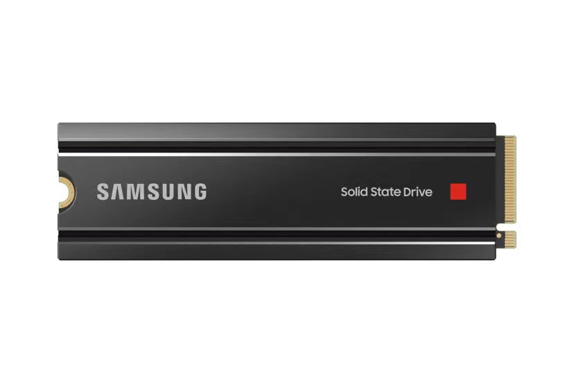 Samsung 990 Pro with PCI Express 5.0 appears in the database