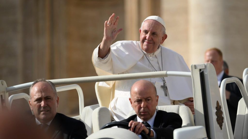 Pope's audience: Spiritual despair can strengthen us if we listen to God