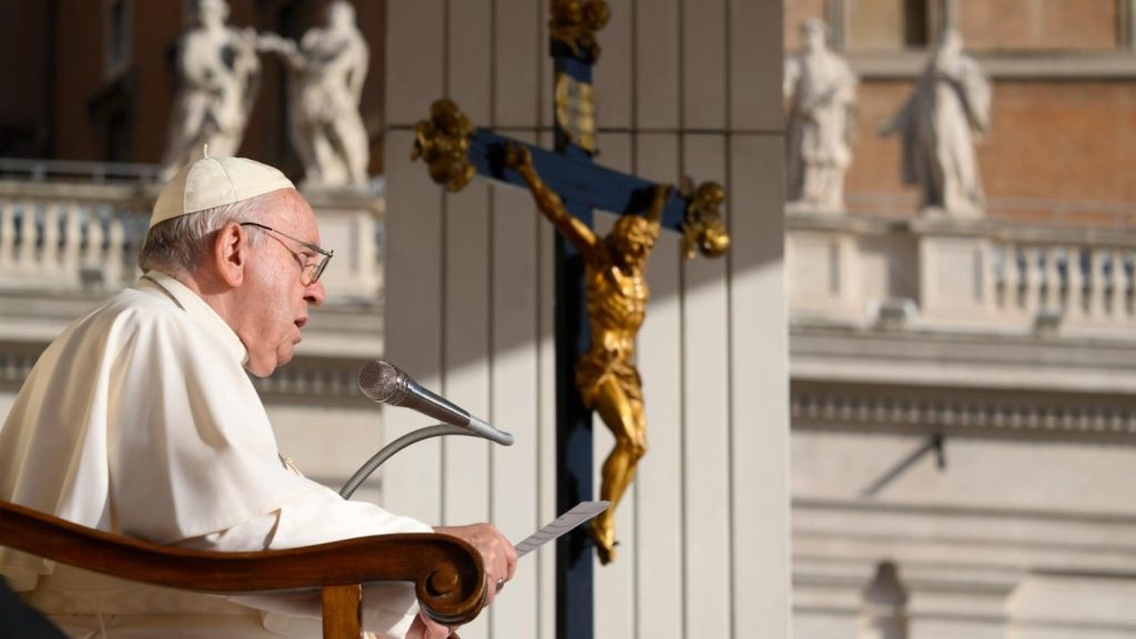 The Pope’s Audience: Re-read the story of your life to discover the presence of Christ