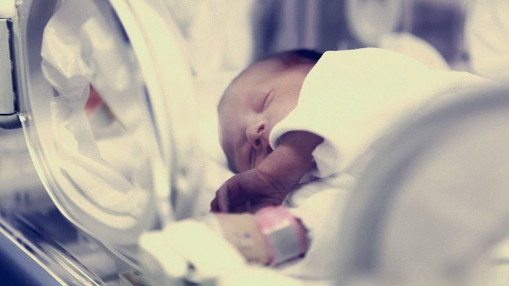 Lack of oxygen at birth can increase the risk of cardiovascular disease -